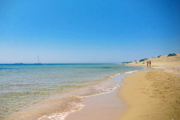 issos_beach_4 Villa Socrates Gardeno - Issos Beach in Argyrades